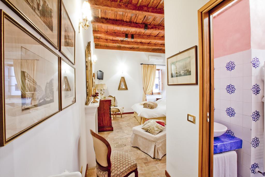 B&B Il Marchese Del Grillo Сульмона Номер фото