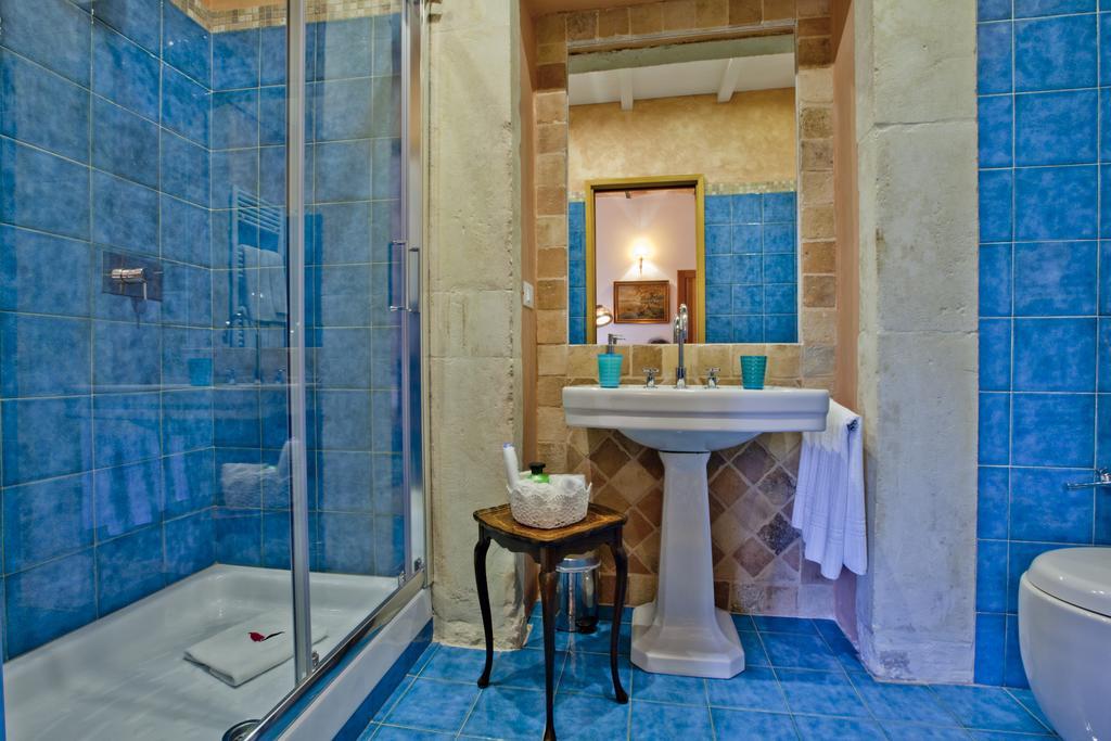 B&B Il Marchese Del Grillo Сульмона Номер фото
